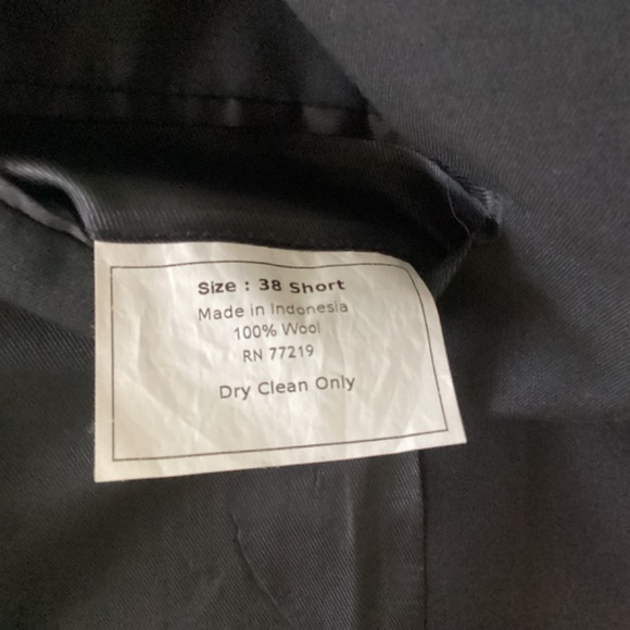 Men’s Black Blazer / Suit Jacket 100% Wool (size 38 Short) - Picture 9 of 9